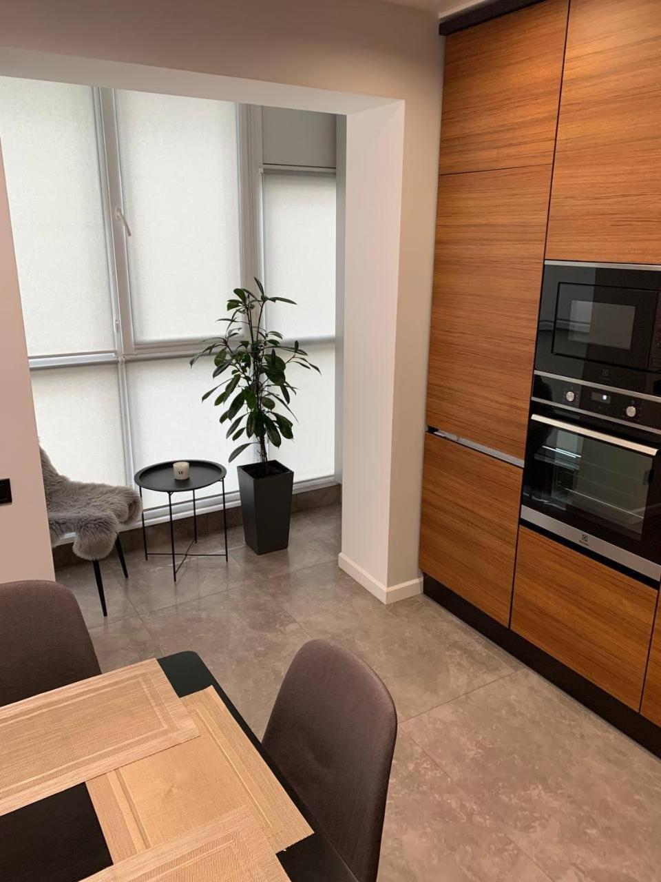 Апартаменти В Центрі Тернополя Ternopil Exterior photo